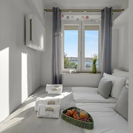 Old Town Korzenna By Downtown