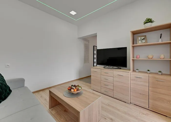 Old Town Korzenna By Downtown *